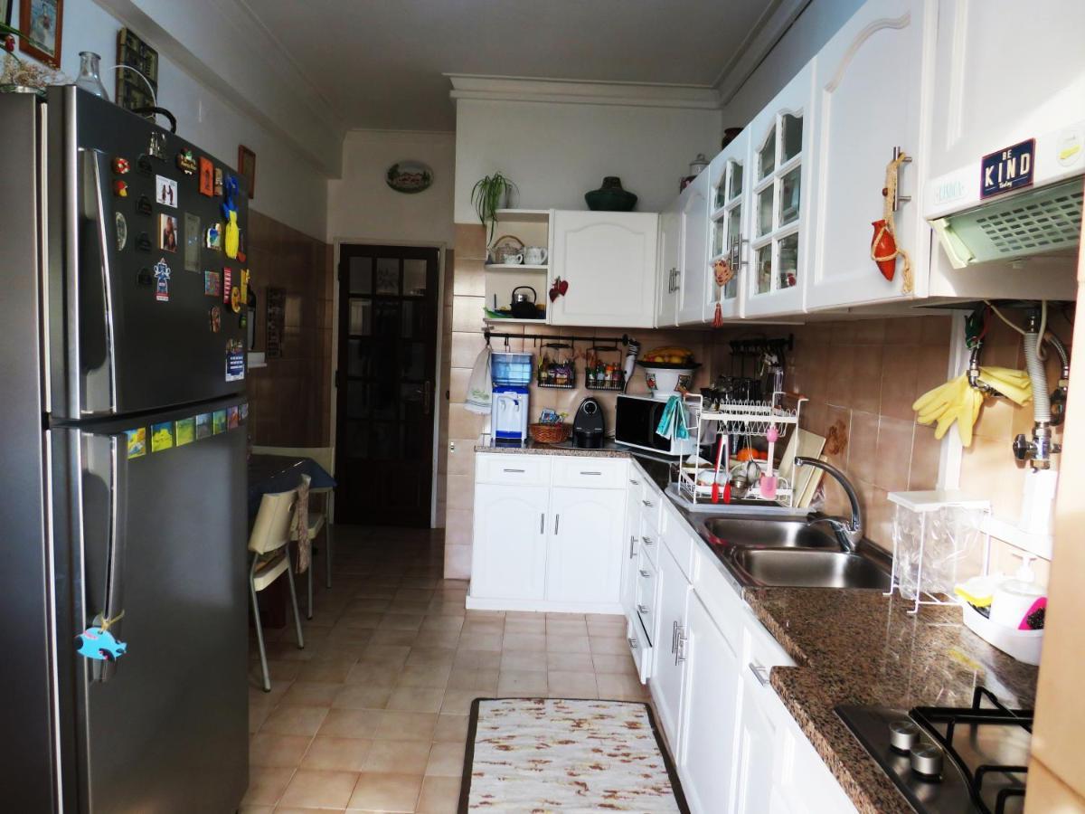 Almadense Apartment Алмада Екстериор снимка